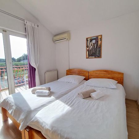 Rooms Slavica โอครูกกอร์นญี ห้อง รูปภาพ