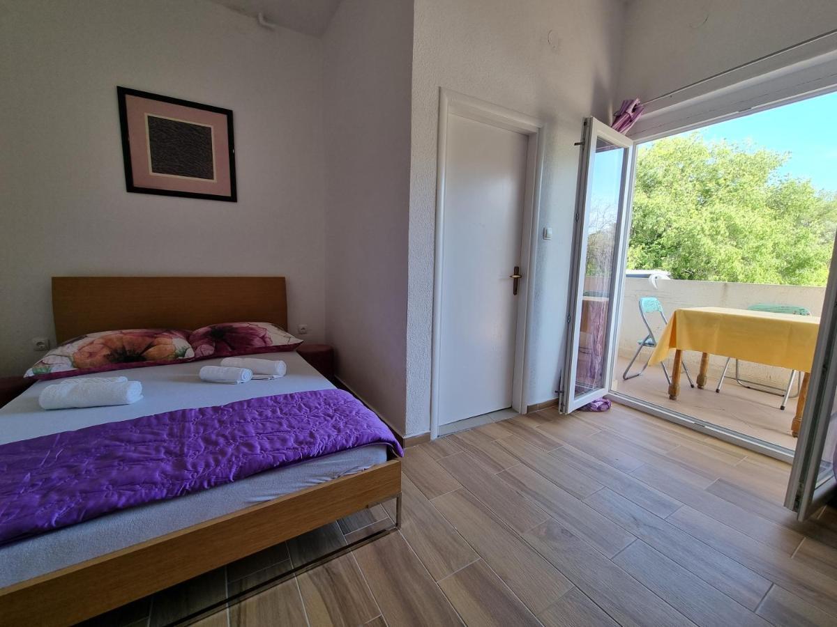 Rooms Slavica โอครูกกอร์นญี ภายนอก รูปภาพ