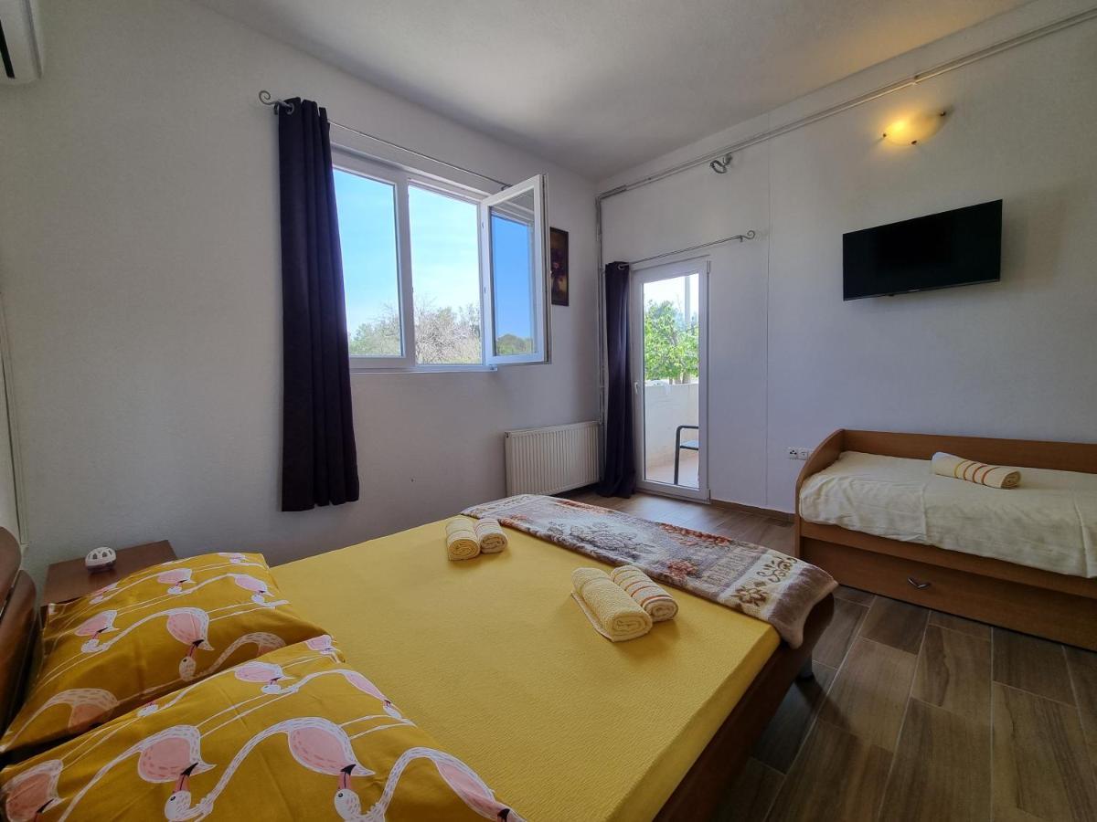 Rooms Slavica โอครูกกอร์นญี ภายนอก รูปภาพ